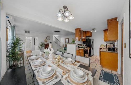 Lincoln Acres Casa | Entire Private 4-Bedroom w Garage & Gated Yard, Near San Diego Gaslamp, Beach, Available Now