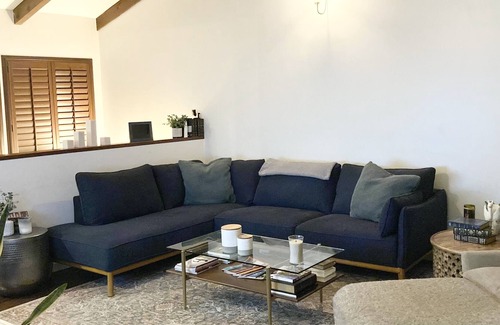 Alta Mesa Condominio | Entire Vacation Condo on Santa Barbara Mesa