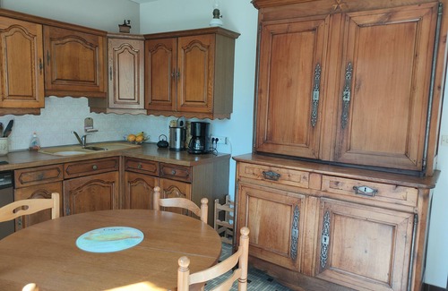 Plelan-le-Petit Casa | CASA AMPLIA Y CALIENTE