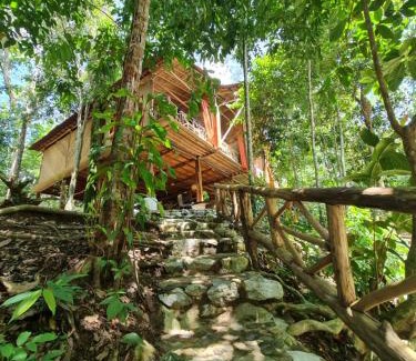 Doradal Cabina | EntreAguas Ecolodge