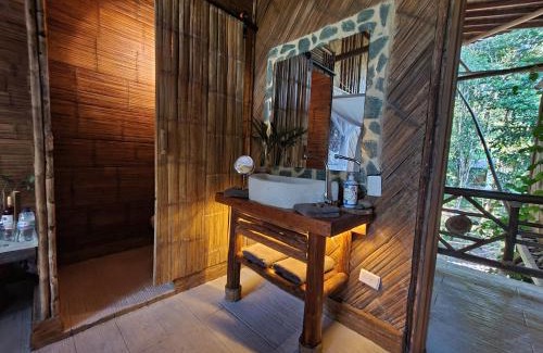 Doradal Cabina | EntreAguas Ecolodge