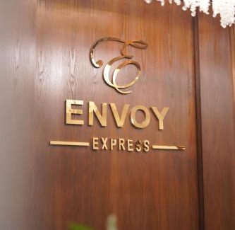 F-8 Sector Casa | Envoy Express
