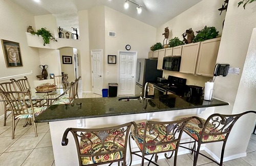 Eagle Pointe South Villa | EP1015SEL - 4 bedrooms - 8 guests pool home on a lake