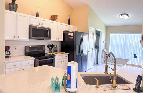 Eagle Pointe South Villa | EP1051SEL - Private Vacation Pool Home Near Disney