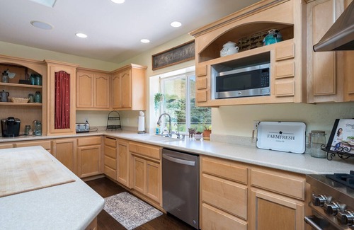 Pismo Beach Casa | Epic Ranch*4 miles to Beach*Sleeps 16!