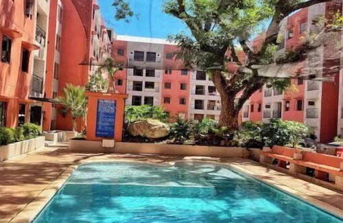 Mactan Export Processing Zone Condominio | Epic Loft ⭐| 5min to Airport | ♥ Food | ⚡Wifi | TV
