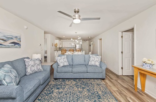 North Myrtle Beach Casa | EPIC Oceanfront,Sleep 36,Private Pool,Elevator,SP