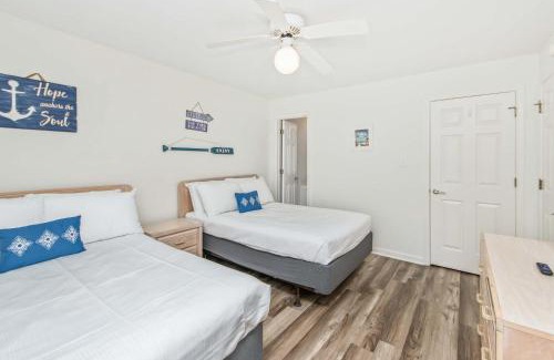 North Myrtle Beach Casa | EPIC Oceanfront Sleep 36 Private Pool SP