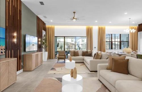 Florida Central Atlantic Coast Casa | Epic Paradiso Mansion-Pool,Game Room,Theater-4
