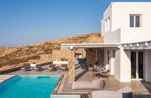 Elia Villa | Epic Twin | Luxurious 14 bedrooms villa for 28...