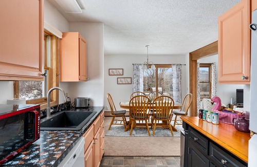 Eastern Vermont Casa | Epic View of Elmore Mountain - 20 min to Stowe NO Clean Fees
