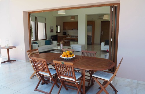 Melissopetra Villa | Charming villa with amazing view