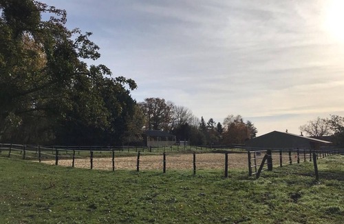 Belforet-en-Perche Cabaña | Casa ecuestre todo incluido, 3 habitaciones, jardín, cerca de Bellême