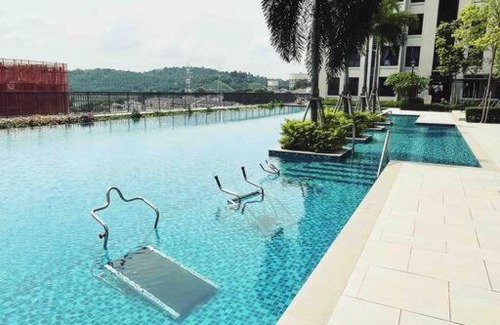 Taman Equine Apartamento | Equine Residence by Lucky Homestay