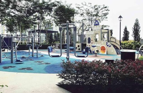 Taman Equine Apartamento | Equine Residence by Lucky Homestay