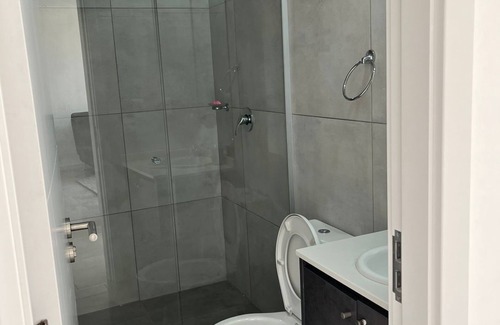 Santa Cruz Apartamento | Equipetrol a estrenar dpto 2 dormitorios con parqueo