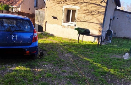 Noyers-sur-Cher Casa | Equipped kitchen, 2 bedrooms, living room, garden, 10min from Parc de Beauval.