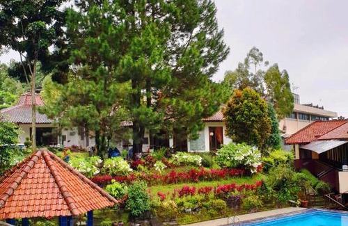Bogor Tengah Cabina | Erema Village