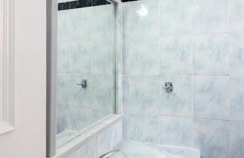 Acharavi Apartamento | Eriva Hotel