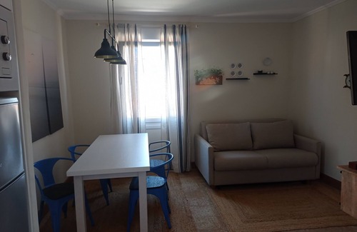 Baiona Apartamento | Erizana, apartamento en segunda línea de playa recién reformado.
