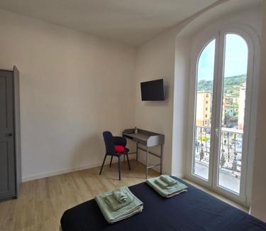La Spezia Apartamento | Ermanno s Home 5terre stazione centro città