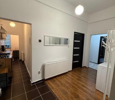 Cluj-Napoca City Centre Apartamento | Eroilor Central Apartment