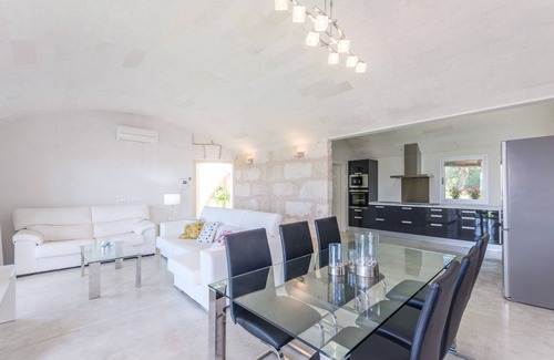 Maria de la Salut Villa | ES GASSONS - Villa con piscina privada en Maria De La Salut. WiFi Gratis