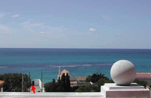 Los Canos de Meca Villa | Gran Villa situada a Pie de playa (50 metros) con Magníficas Vistas al Mar.