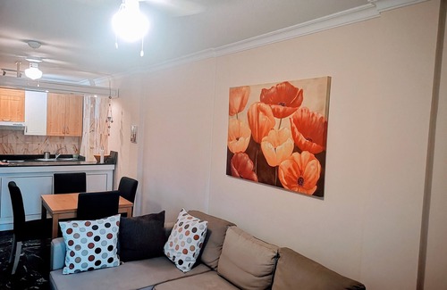 Los Gigantes Apartamento | SPECTACULAR SUNNY APARTMENT WITH WIFI, POOL, PANORAMIC CLIFF & SEA VIEWS.