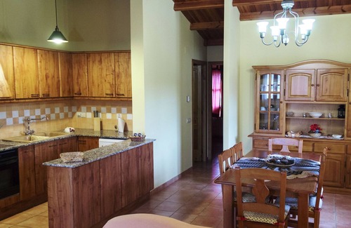 Maians Cabaña | Casa rural en Maians con piscina compartida
