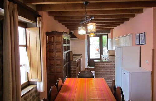 Navarredonda de Gredos Cabaña | Casa Rural La Esperilla de 2-12 personas en la Sierra deGredos, admite mascotas