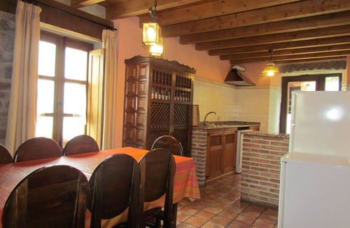 Navarredonda de Gredos Cabaña | Casa Rural La Esperilla de 2-12 personas en la Sierra deGredos, admite mascotas