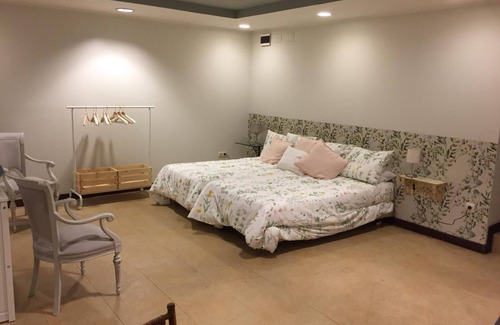 Santa Marina de Oblanca Apartamento | Apartamento independiente con jardín privado y barbacoa