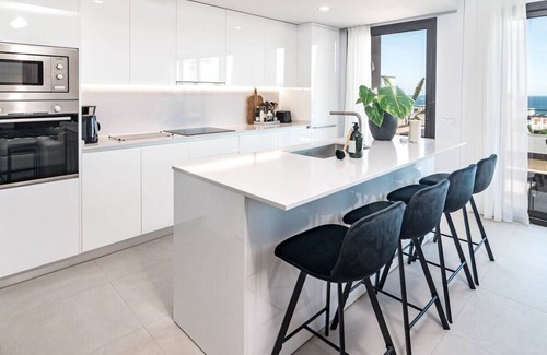 Estepona Apartamento | LME14.4A Spacious & luxury family home