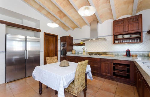Lloret de Vistalegre Villa | ES VEDAT - Villa con piscina privada en Lloret De Vistalegre. WiFi Gratis