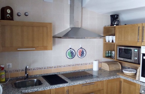 Villanueva de los Castillejos Casa | Casa de vacaciones con piscina para 5 a 6 personas.