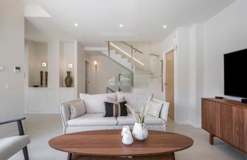 Santiago de la Ribera Villa | Escápate a nuestra hermosa casa en Santiago de la Ribera