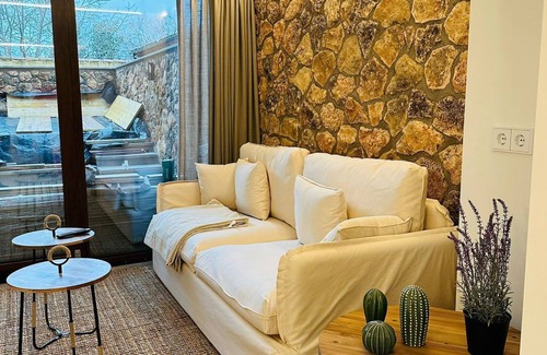 Riopar Viejo Casa | Escápate al lujo en plena naturaleza