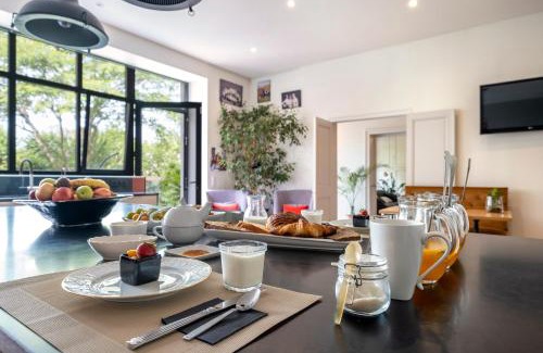La Rochelle City Centre Cama Y Desayuno | Escale Rochelaise B&B, SPA bain nordique et sauna tonneau