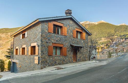 Aixirivall Apartamento | Escapada Natural con Parking, Vistas y Jardín