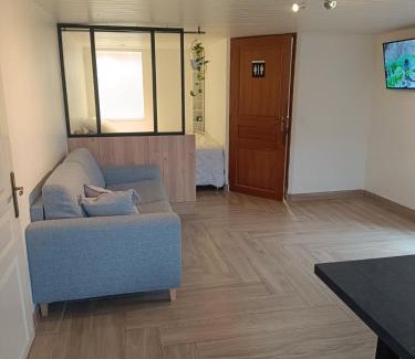 Voglans Apartamento | Escapade cosy à Voglans avec terrasse au calme
