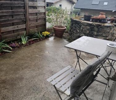 Voglans Apartamento | Escapade cosy à Voglans avec terrasse au calme