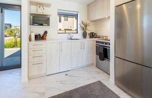 Upper Riccarton Apartamento | Escape at the park: 1 bed 1 bath w/carpark