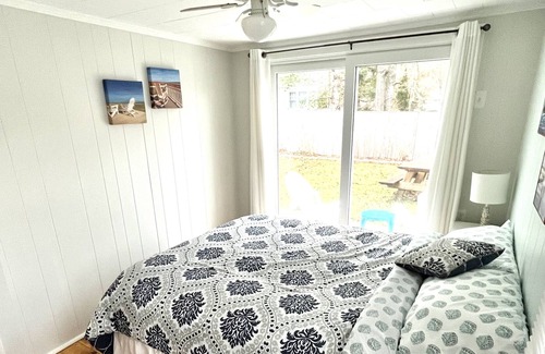 Popponesset Cabaña | Escape to a seaside cottage in Popponesset. Beach less than 5 minutes away