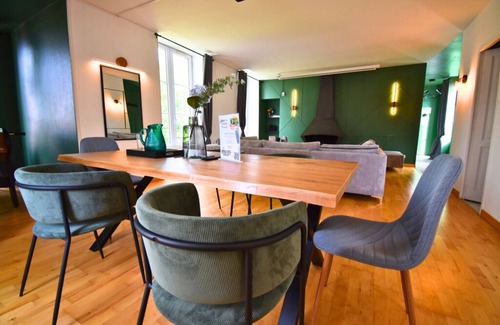 Ravenel Apartamento | Escape to Château Ravenel