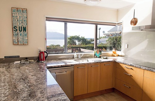 Lake Tarawera Casa | ESCAPE TO LAKE TARAWERA (Contact us for any extra calendar dates not showing)