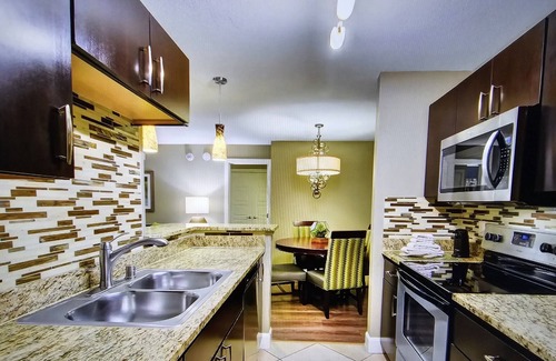 Las Vegas Complejo | Escape to Luxury at Desert Club Resort - Your Ultimate Desert Oasis Awaits
