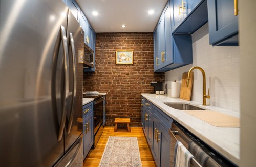 Stroudsburg Apartamento | Escape to Main Street