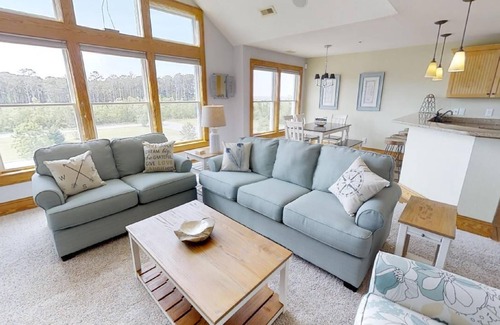 Bermuda Bay Condominio | ¡Escape a OBX! en Hamilton Cay 2 Bedroom Premium Condo