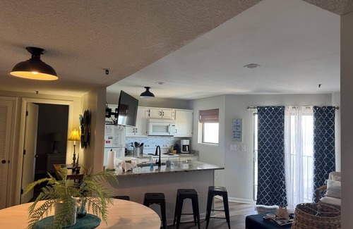 Myrtle Beach Condominio | Escape to OCEAN BREEZE/2 BR Condo with Stunning Ocean Front Views